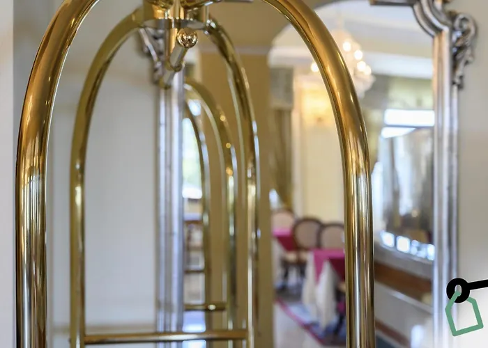 Hotel Hotiday Porto 4*